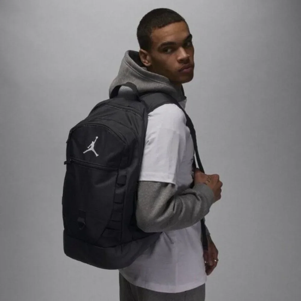 JUMPMAN Nike Jordan Air Jam Black‎ Zone Backpack (40.45L) School Rucksack Laptop